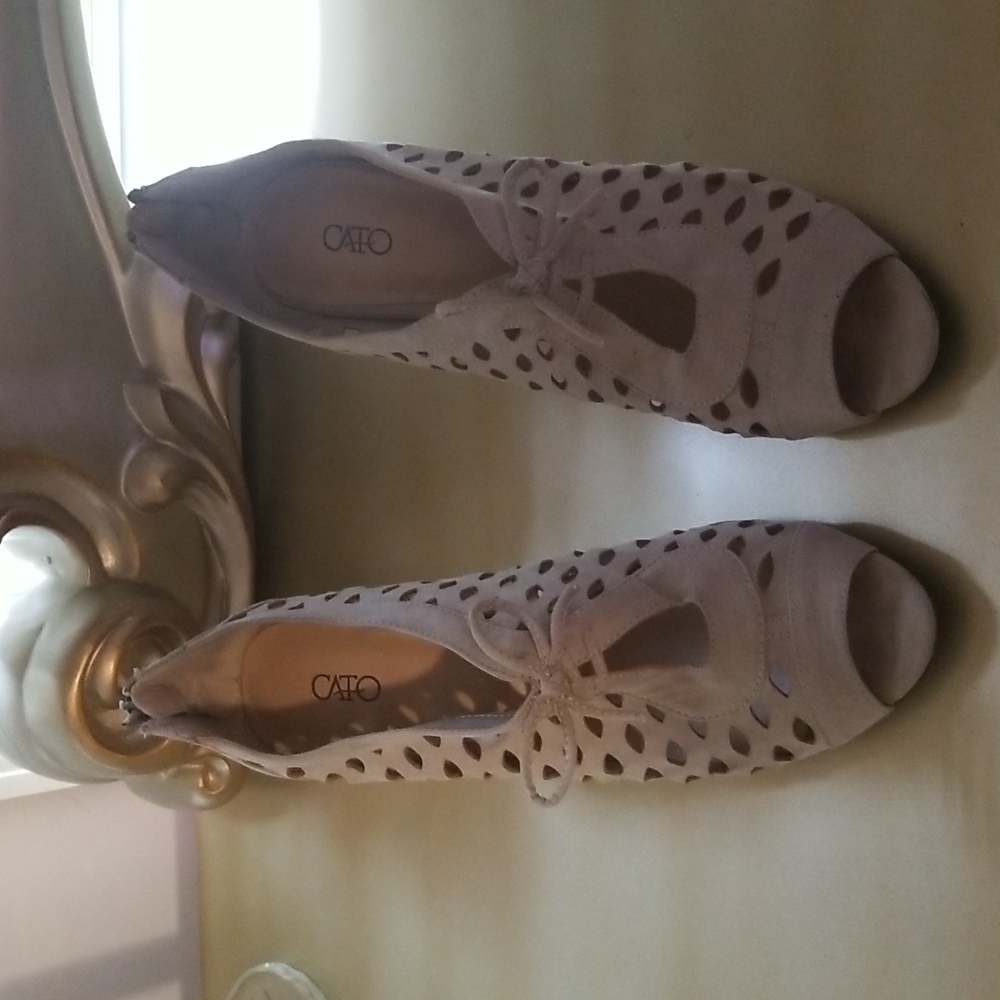 Women shoes